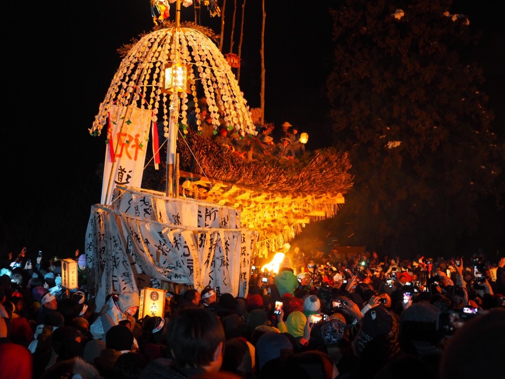 nozawa-onsen-fire-festival