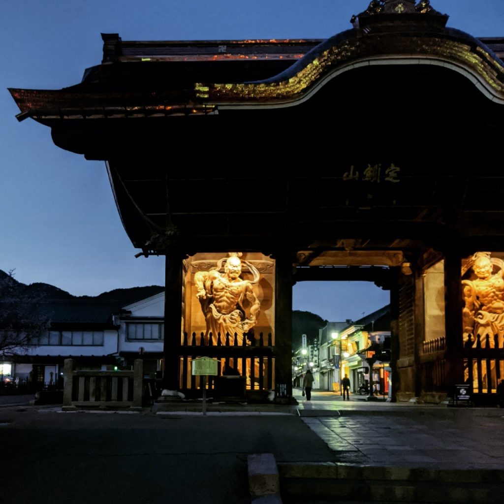 zenkoji-temple