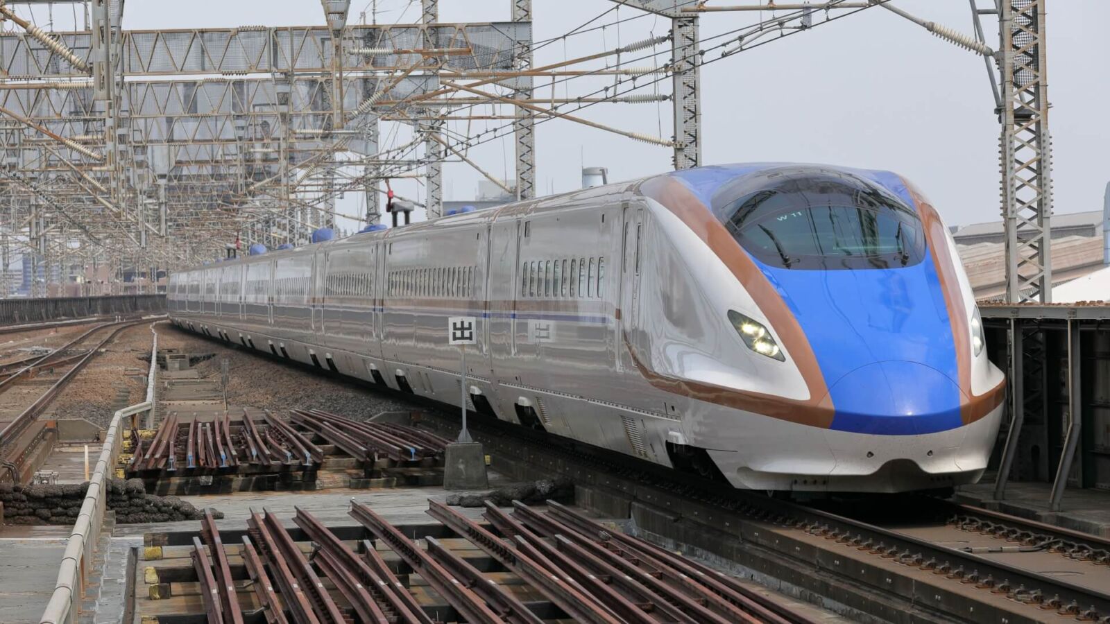 hokuriku-shinkansen