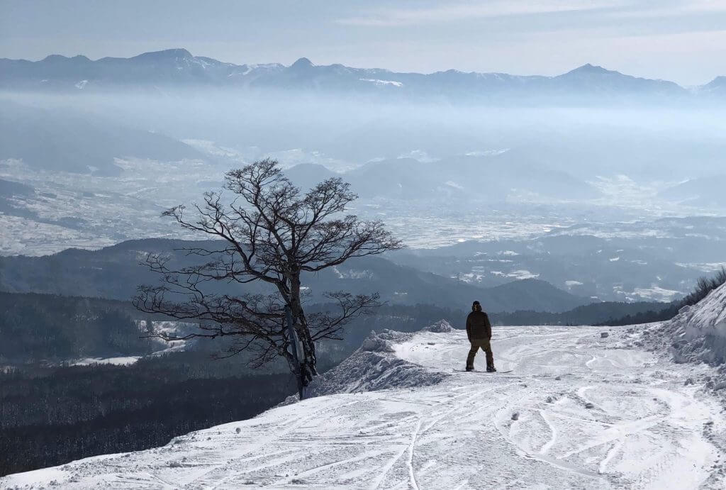 ski-snowboard-nagano-madarao