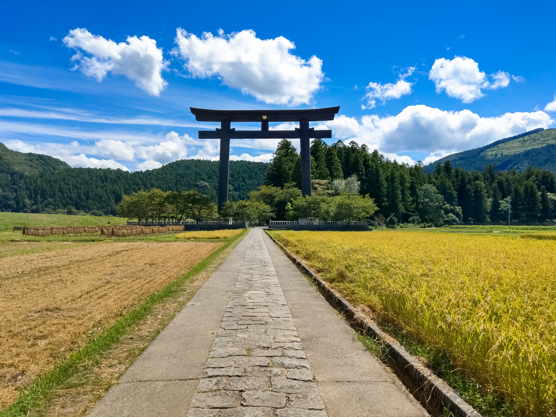 kumano-kodo-hongu-taisha