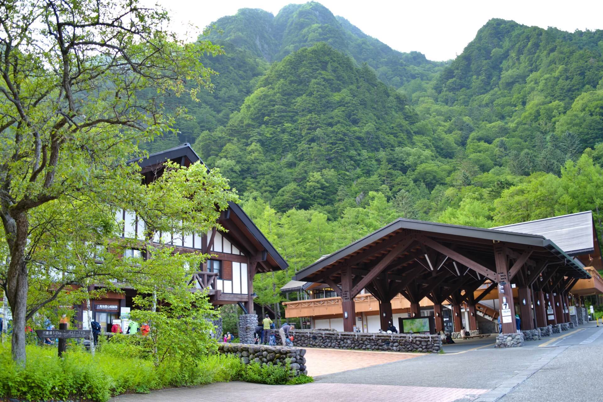 kamikochi-bus-terminal