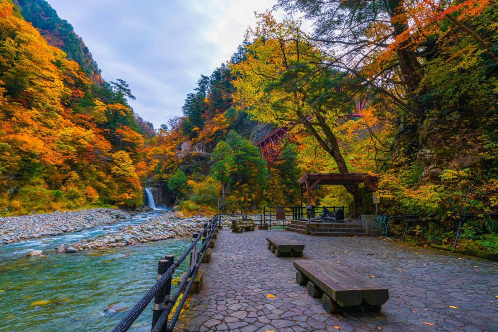 kurobe-gorge