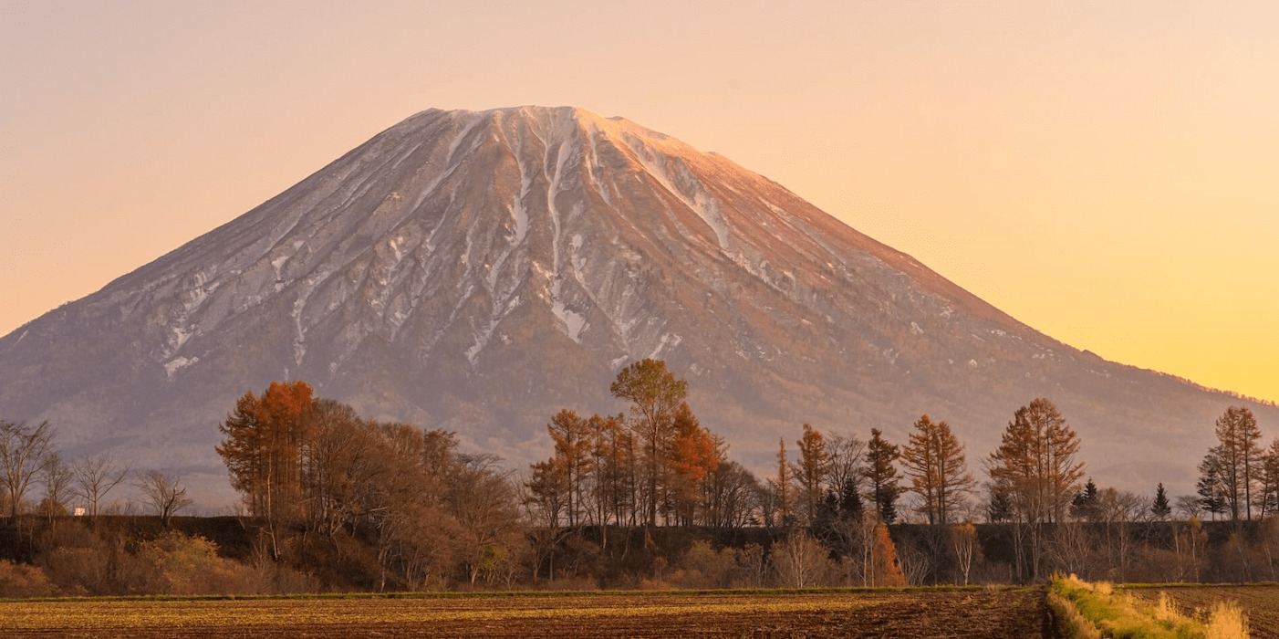 hokkaido-mount-yotei-banner-edit