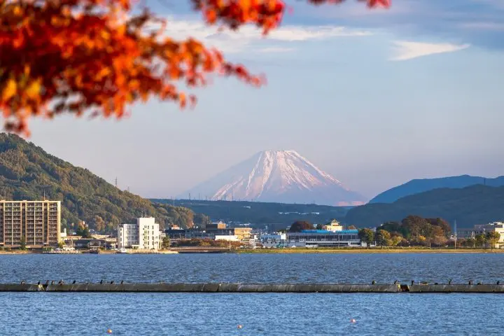 Tateshina-shinyu-lake-suwa