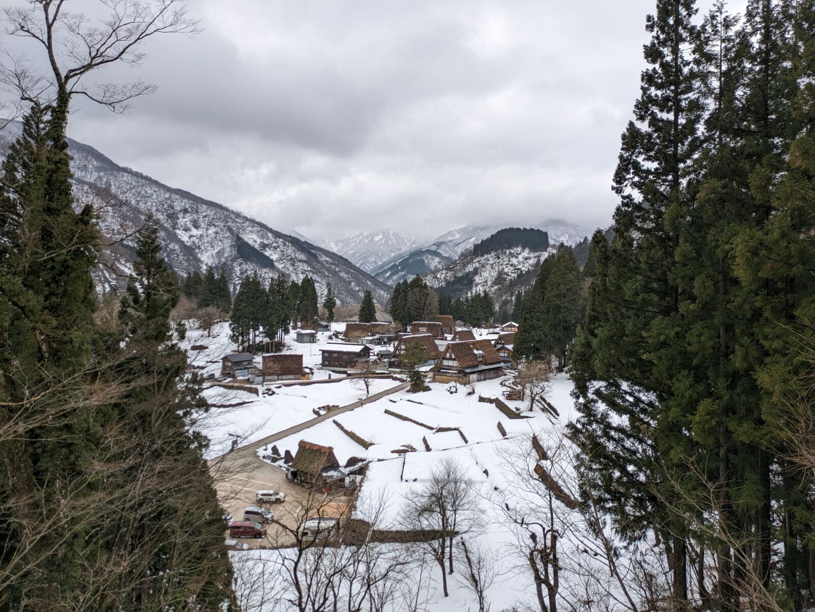 gokayama-ainokura-view