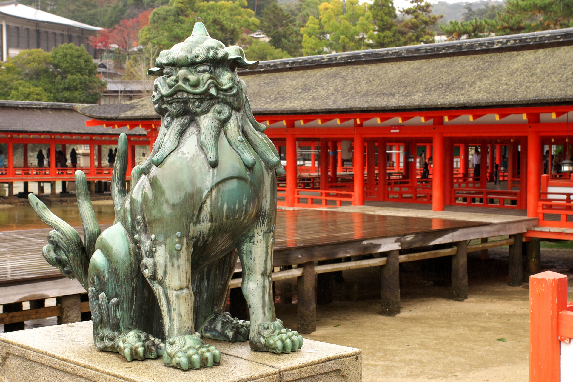 MIYAJIMA - ITSUKUSHIMA SHRINE