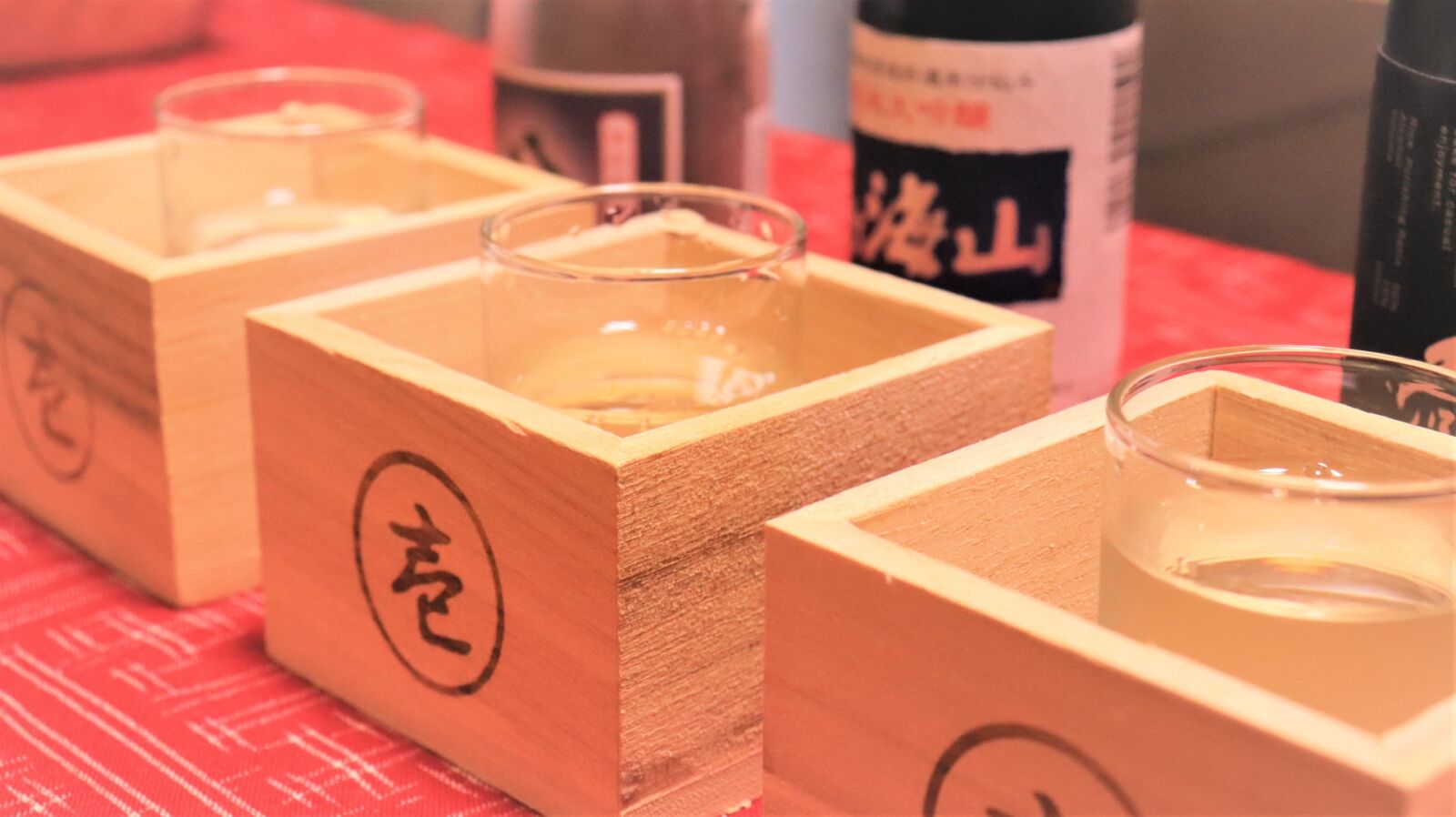 sake-tasting